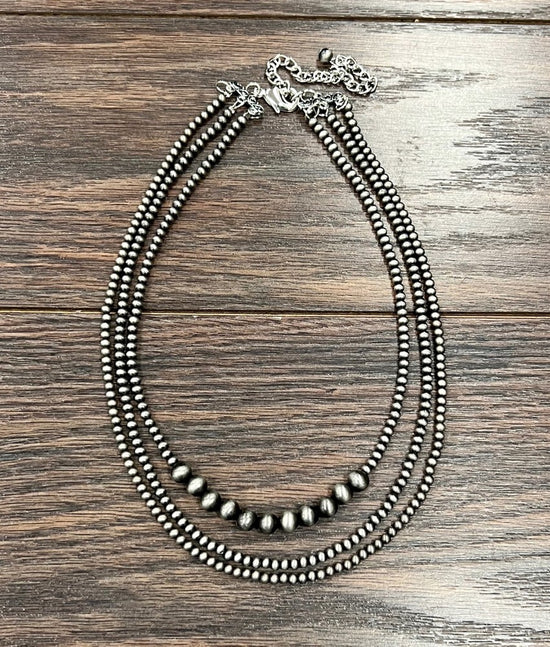 Tri-Fecta Navajo Pearl Necklace