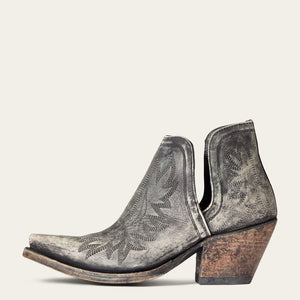 
            
                Load image into Gallery viewer, Ariat Dixon Naturally Distressed Black
            
        