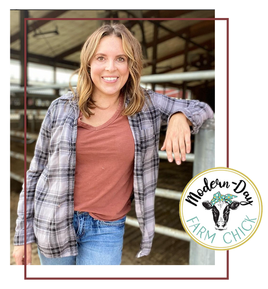 Wisconsin farm girl Annaliese | Modern-Day Farm Chick | Creator and storyteller of modern day farm life