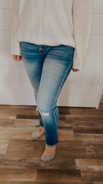 Susie Straight Jeans